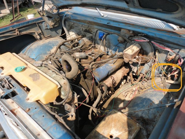 01AUG2021 engine bay 1.JPG