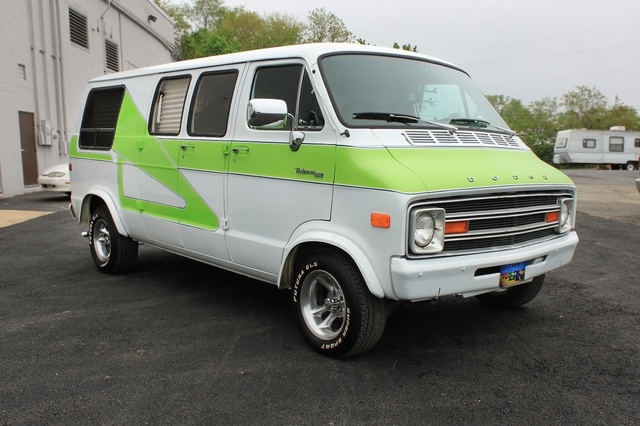 050516-Barn-Finds-1978-Dodge-Van-1.jpg