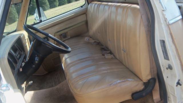 11-27truck.jpg