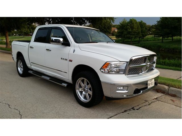 13183026-2009-dodge-ram-1500-srcset-retina-md.jpg