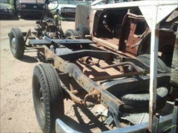 1946 Dodge Pickup chassis 4.jpg