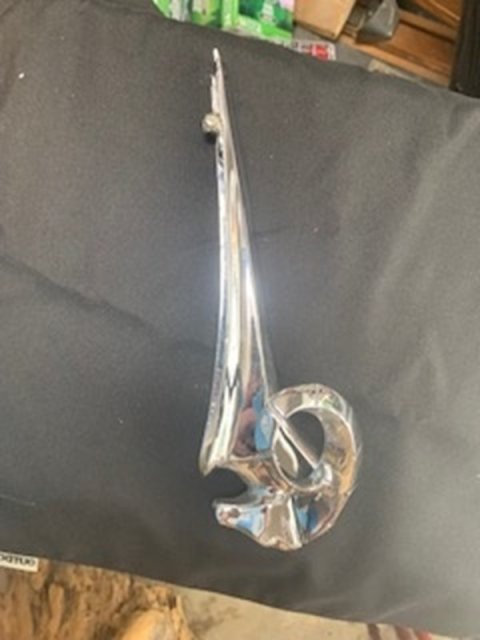 1951 dodge hood ornament.jpg