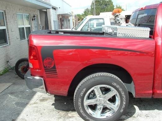 2009+ dodge ram crew cab 390 HP strobed hockey stick pic 3.jpg