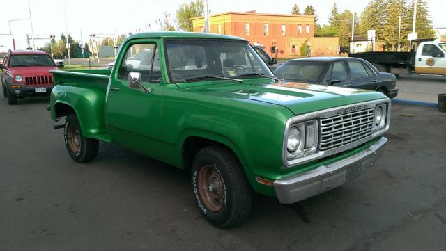 20574d1371081844-bought-my-first-truck-ever-77-dodge-d100-stepside-imag0114-1.jpg