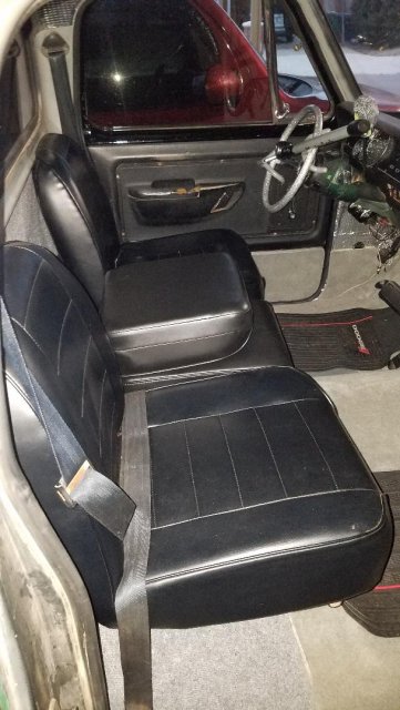 74 D 100 SEATS..jpg