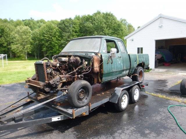 `76 clubcab.jpg