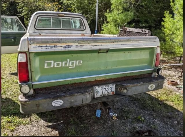 77 W200 Adventurer rear.JPG