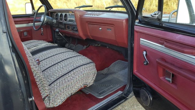 82 Dodge D150 SB Black 008 (2).jpg