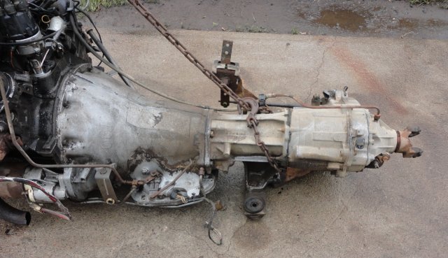 85 trans- tcase 1.JPG