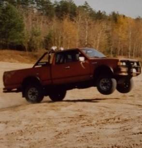86nissanKC (2).jpg