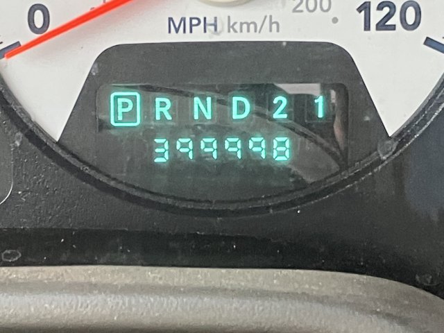 998.JPG