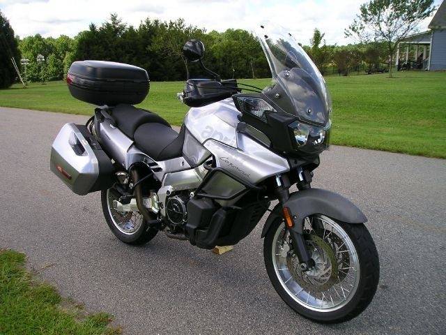aprilia1.jpg