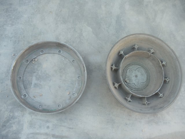 dakota center cap 3.JPG
