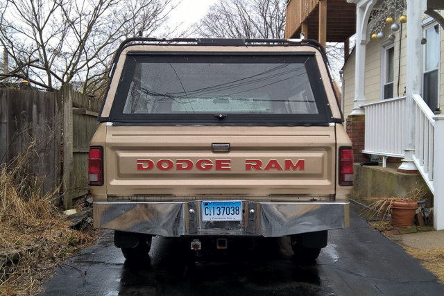 Dodge03.jpg