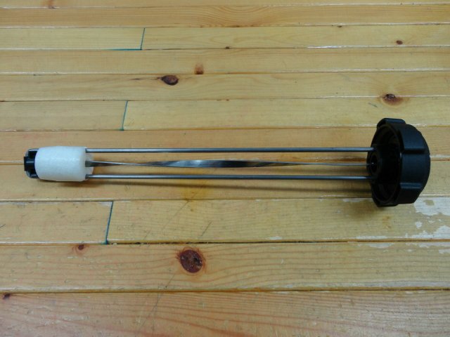 fuel cap2.jpg