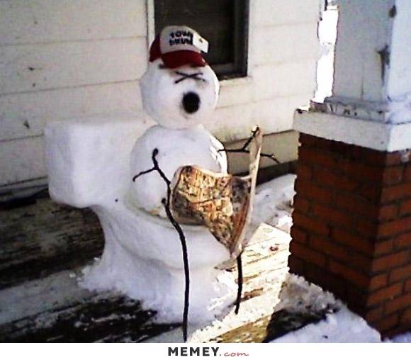 funny-snowman-toilet.jpg