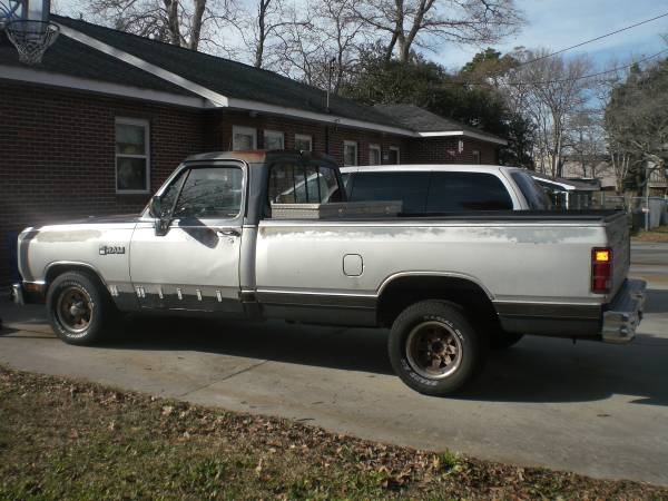 gray truck.jpg