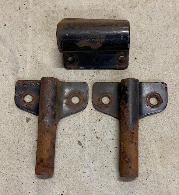 hinges.jpeg