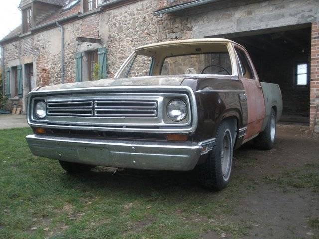 mopar  lowering truck 050.jpg