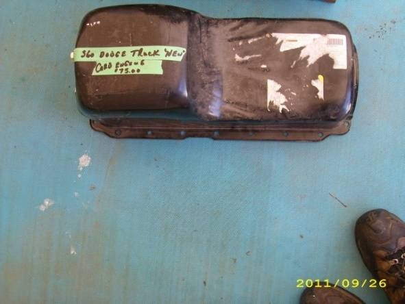 mopar parts 002 (640x480).jpg
