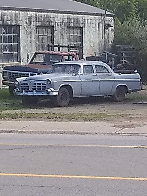 old car.jpg