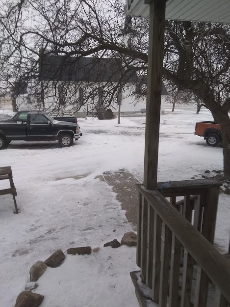 snow 1.jpg