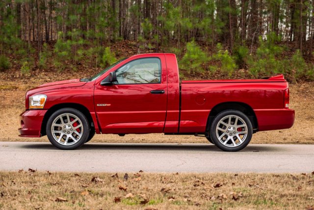 SRT 10 D - Copy.jpg