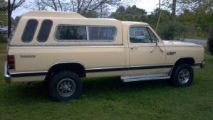 85 dodge pickup 030.jpg 85 dodge pickup 030.jpg