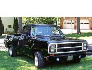 1979-dodge-d100-pickup-way-kool.jpg