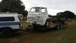 1965 Dodge 600 (14).jpg