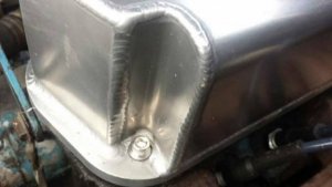 valve cover bolt installed.jpg valve cover bolt installed.jpg