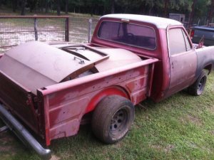 Little Red 1979 5.jpg Little Red 1979 5.jpg