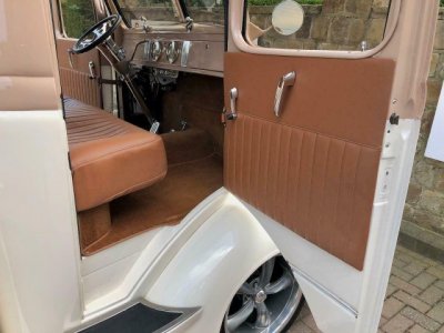 1947-Chevrolet-COE-Custom-Hot-Rod-Pickup-350-_57 (5).jpg