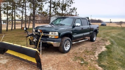 02 2500HD plow.jpg