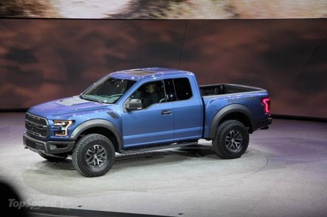 2017-ford-f-150-raptor-4_800x0w.jpg